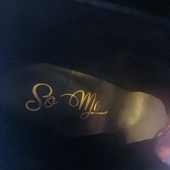 So Me Pink velvet heels size 8 - Picture 3 of 4